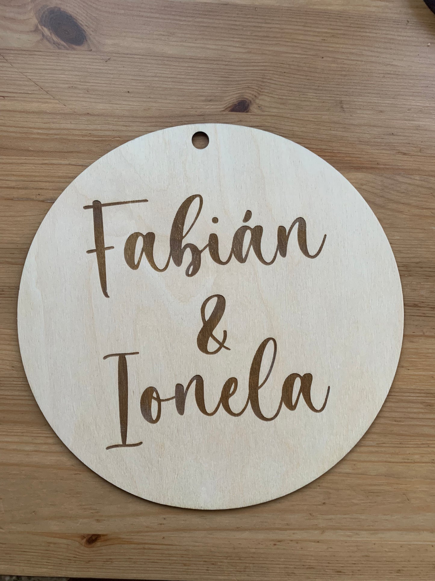 círculo de madera con texto personalizable - Marnechi Studio