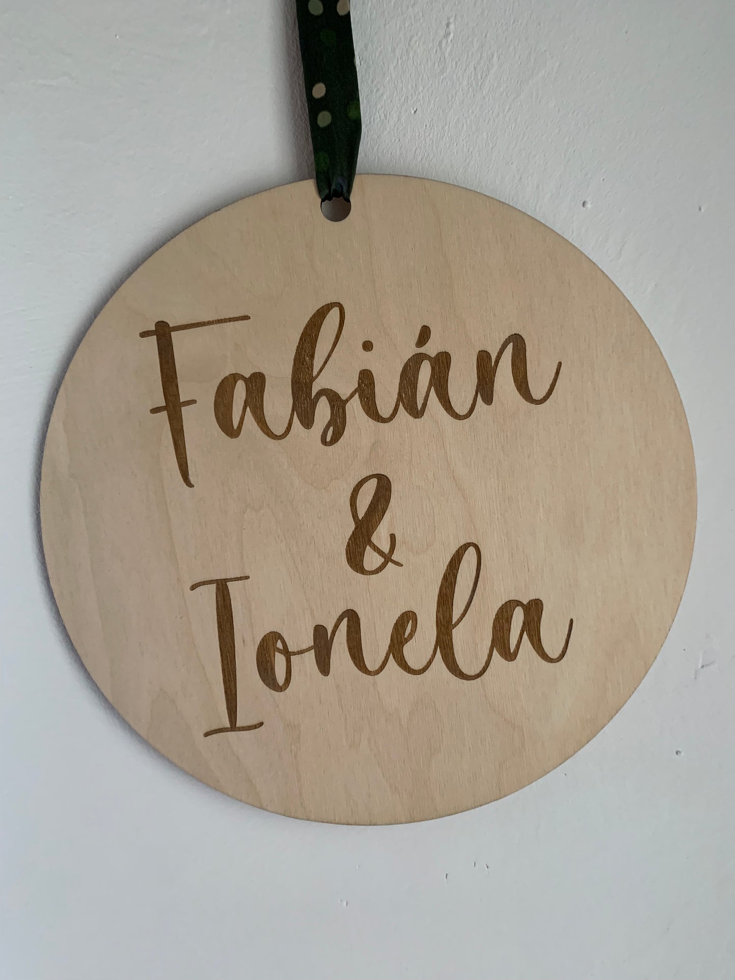 círculo de madera con texto personalizable - Marnechi Studio