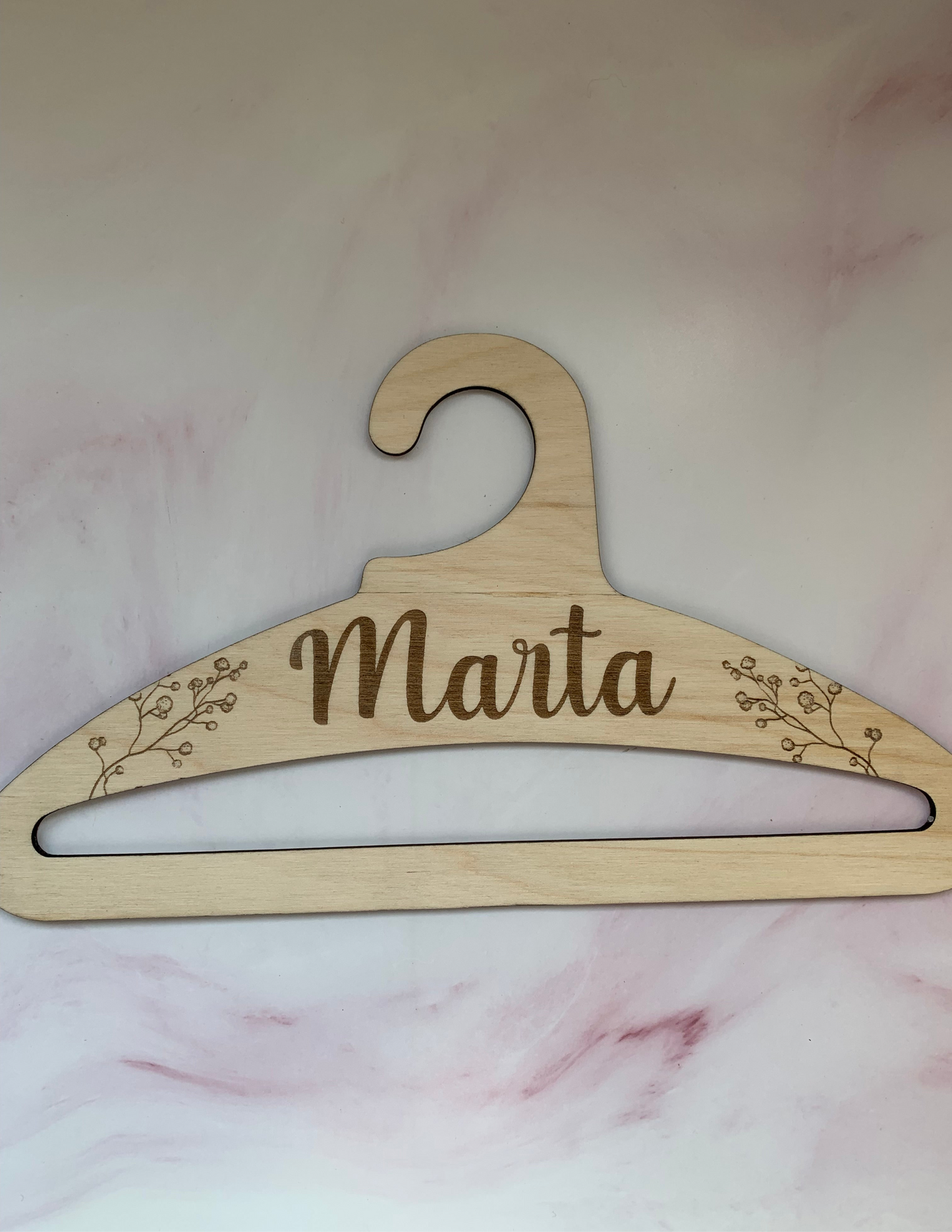 Percha de madera tamaño infantil