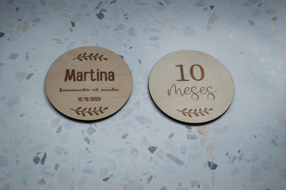 Pack cumplemeses de madera – 12 placas incluye caja personalizada