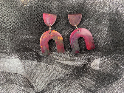 Short multicolored ellipse resin earrings